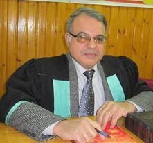 الدكتور محمود درويش - جامعة المنيا